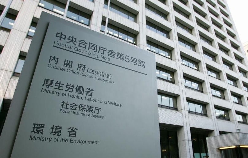 厚生労働省は2020年４月27日、ホームヘルパーの資格（介護職員初任者研修修了）を  持っていない職員でもサービスを提供できる、との規定を公開。