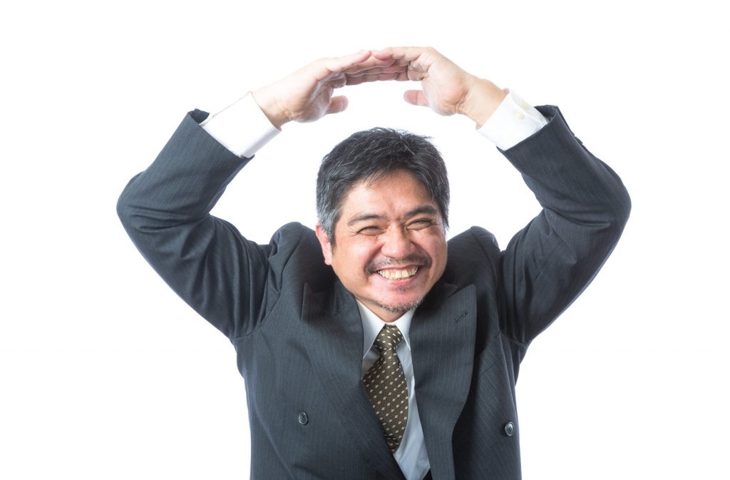 試用期間を6ヶ月に設定しましょう。 試用期間を6ヶ月に設定しましょう。